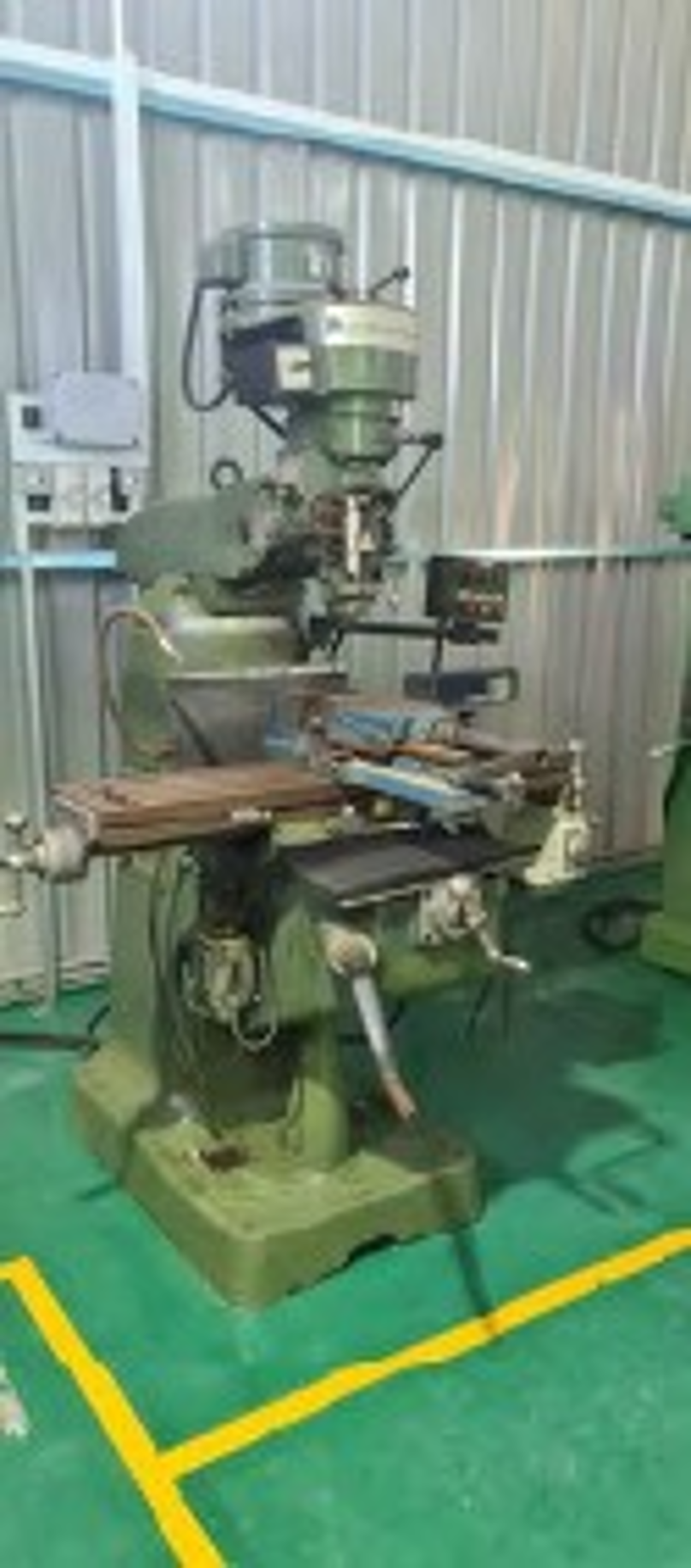 Workshop Facilities -Vertical Turret Machine